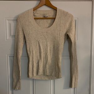 A New Day women's beige ribbed sweater.